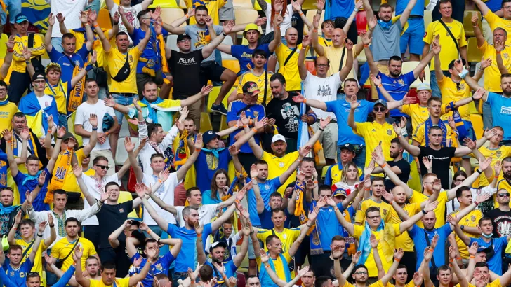 Украинские болельщики хотят матч против Уэльса