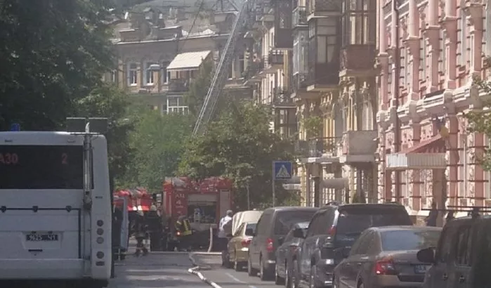 Пожарные машины на месте происшествия. Фото: пресс-служба Патрульной полиции/Telegram
