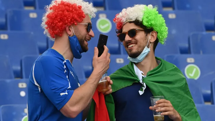 Італійськи вболівальники на Євро-2020