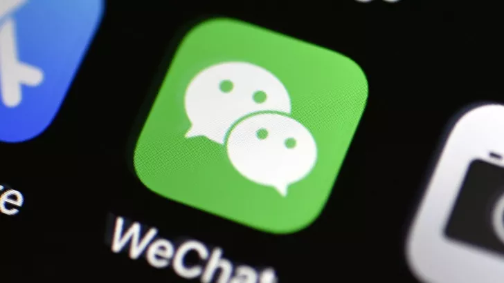 WeChat далеко не відразу відреагувала на протести користувачів