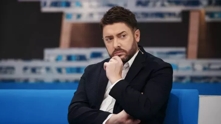 Телеведущий Алексей Суханов