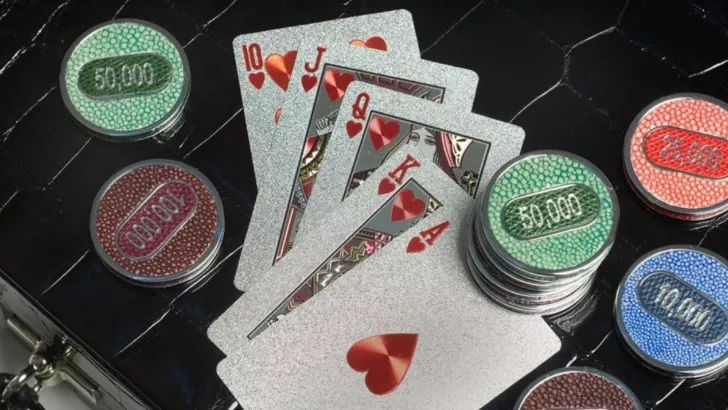 Самый дорогой покерный набор мира