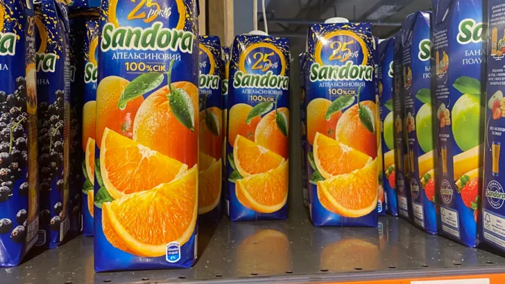 Сок апельсиновый Sandora за 35.49 грн (цена по запросу в консультанта в офлайновом магазине)