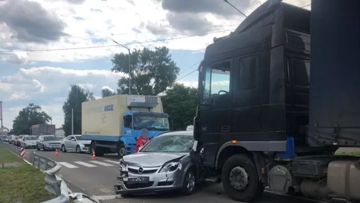 Авария произошла в поселке Дымер / Фото: Полиция Киевской области