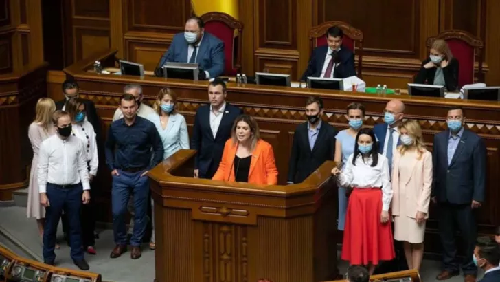 Депутати "Голоси" забракували олігархічний законопроєкт. Фото: facebook.com/kira.rudik