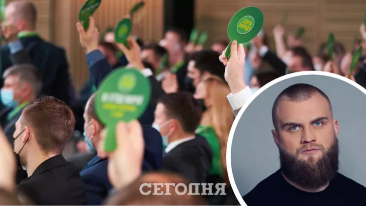 В последнее время  Дмитрук активно критиковал коллег по фракции