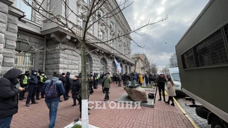 Антивакцинатори протестують. Фото: Дмитро Гордійчук