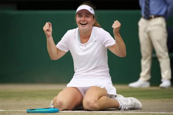 Дарья Снигур выиграла теннисный турнир ITF