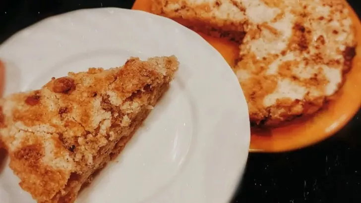 Классический и суперанглийский яблочный пирог с тестом из сыра чеддер
