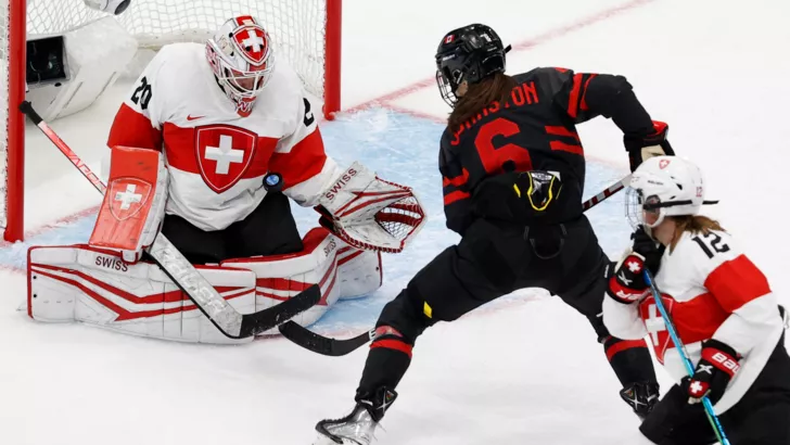 Хоккеистки сборной Канады устроили разгром сборной Швейцарии на Играх-2022