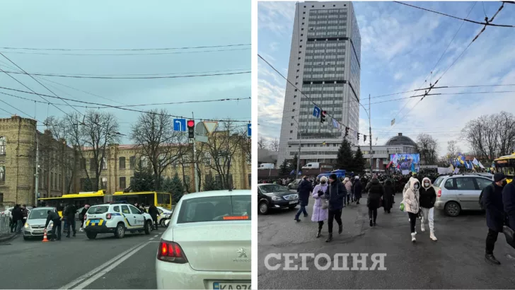 В Киеве перекрыли Соломенскую площадь.