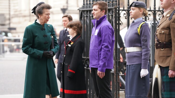 Сегодня состоялась панихида по принцу Филиппу | Фото: Getty Images, Instagram