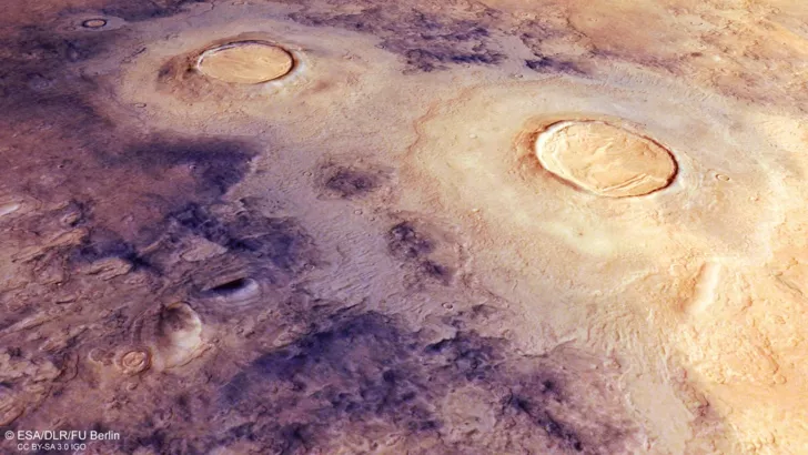 На Марсе обнаружили кратеры, похожие на человеческий мозг