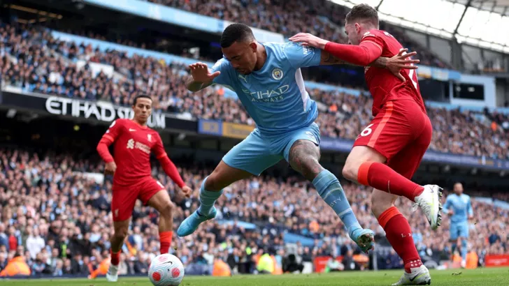 Manchester City and Liverpool are the main candidates for the English Premier League
