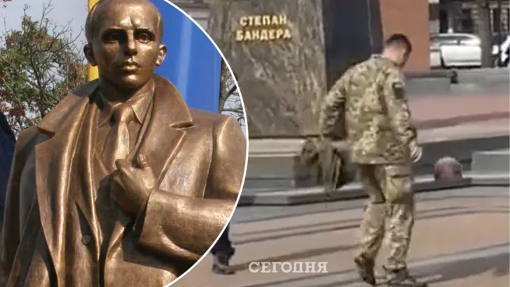 Украинский военный пофинтил у памятника Степану Бандере