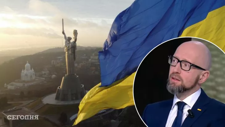 В поддержку Украины объединились более 40 стран, отметил Арсений Яценюк