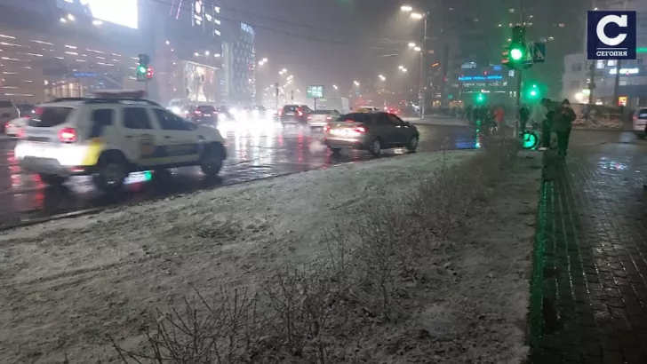 В Киеве выпал первый снег | Фото: Сегодня