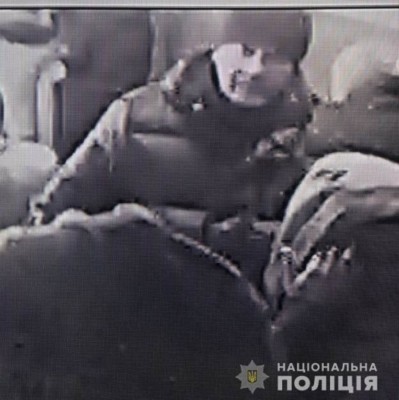 Копы выложили новые снимки возможного убийцы девочки под Харьковом | Фото: Нацполиция