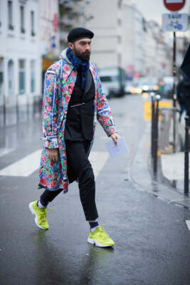 Самые модные головные уборы Парижа | Фото: Getty Images