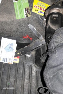 В Запорожье разбойники отобрали машину у таксиста и попали на ней в ДТП | Фото: Нацполиция
