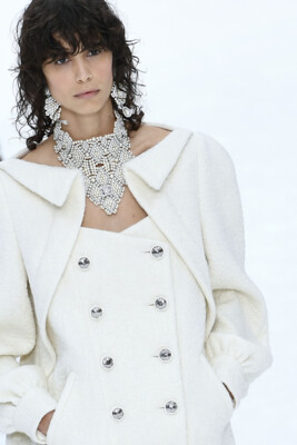 Последняя коллекция Карла Лагерфельда осень-зима 2019/2020 для Chanel | Фото: AFP