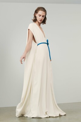 Новая коллекция свадебных платьев Victoria Beckham Bridal | Фото: international.victoriabeckham.com
