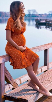 Летние образы для будущих мам: стильные идеи | Фото: Pinterest