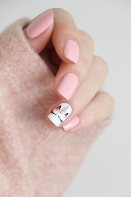 Идеи школьного маникюра на короткие ногти | Фото: Pinterest