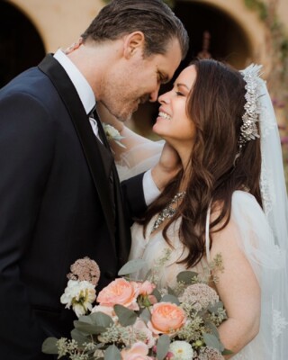 Холли Мари Комбс показала первые свадебные фото | Фото: instagram.com/thehmc
