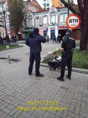 В Киеве пьяный водитель устроил гонки с полицией и два ДТП | Фото: dtp.kiev.ua
