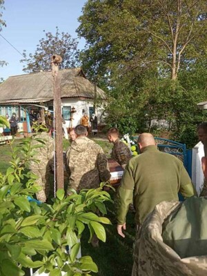 В Винницкой области простились с погибшим бойцом "Айдара" | Фото: скриншот