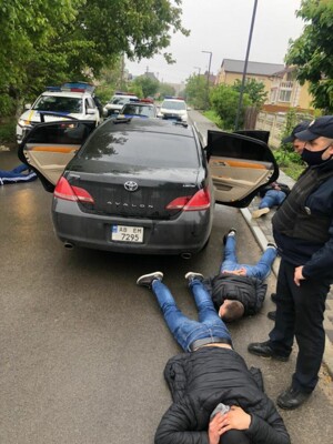 Задержанные участники стрельбы в Броварах. Фото: facebook.com/anton.gerashchenko