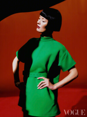 Vogue China выпустили мартовскую обложку 2022 | Фото: theFashionSpot