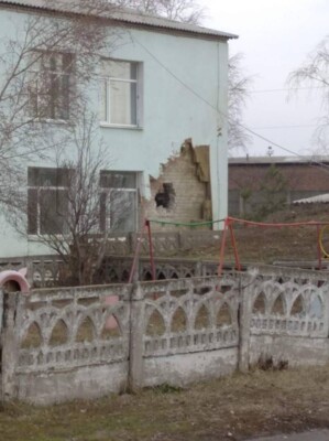 У Станиці Луганській відбувся обстріл. Фото: штаб ООС