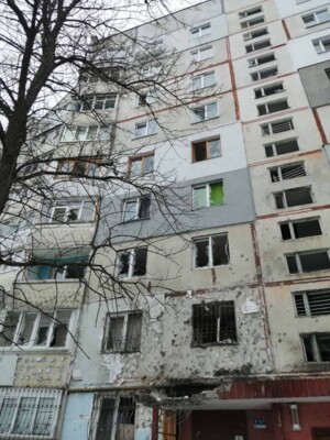 Снаряд Російської Федерації потрапив до житлового будинку в Харкові.