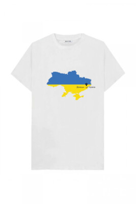 Речі українського бренду One by One із колекції Ukraine Is