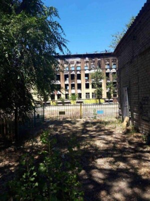 Окупанти знищують Лисичанськ. Фото: Сергій Гайдай