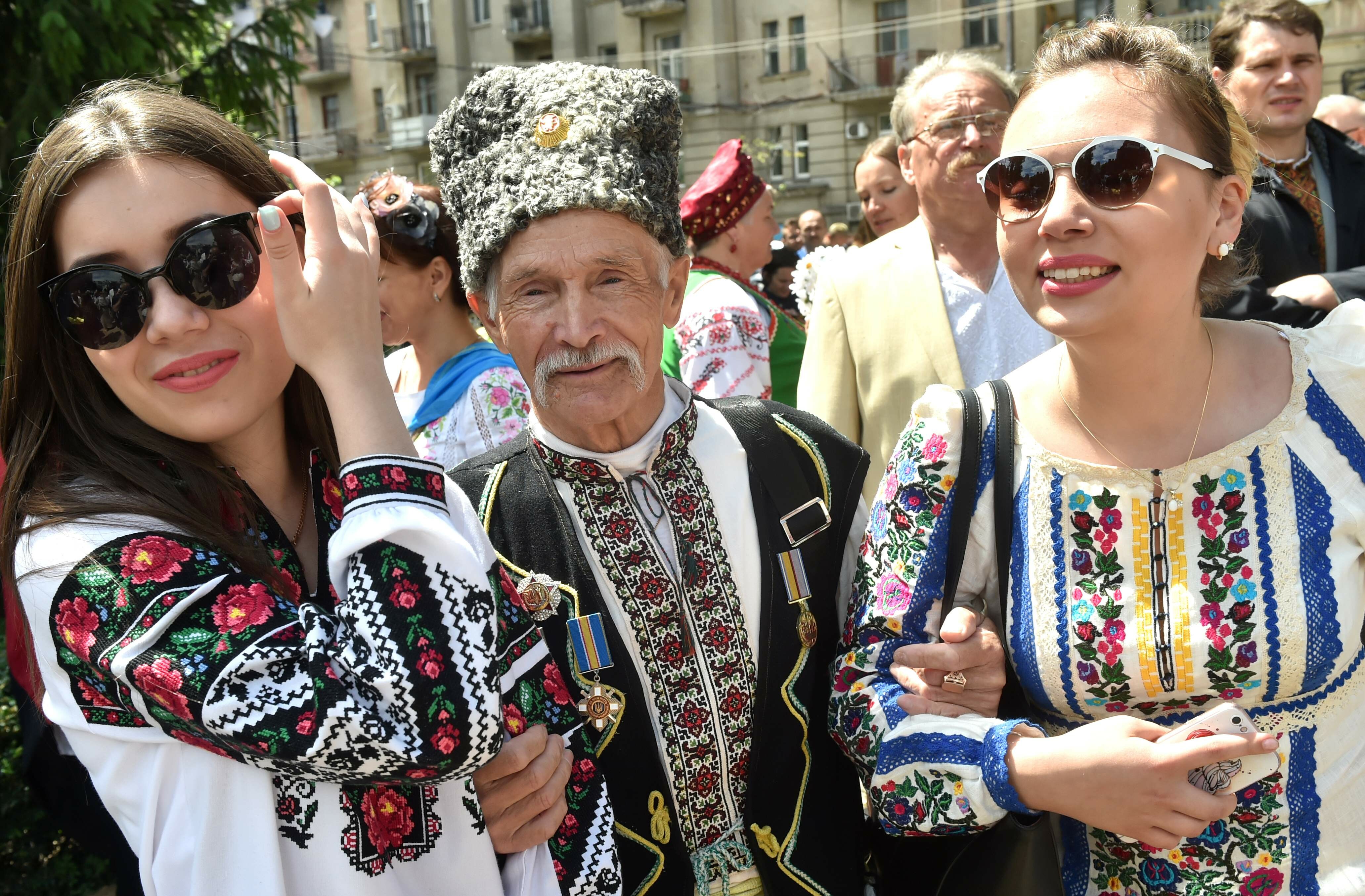 Вешалка на украинском диалекте