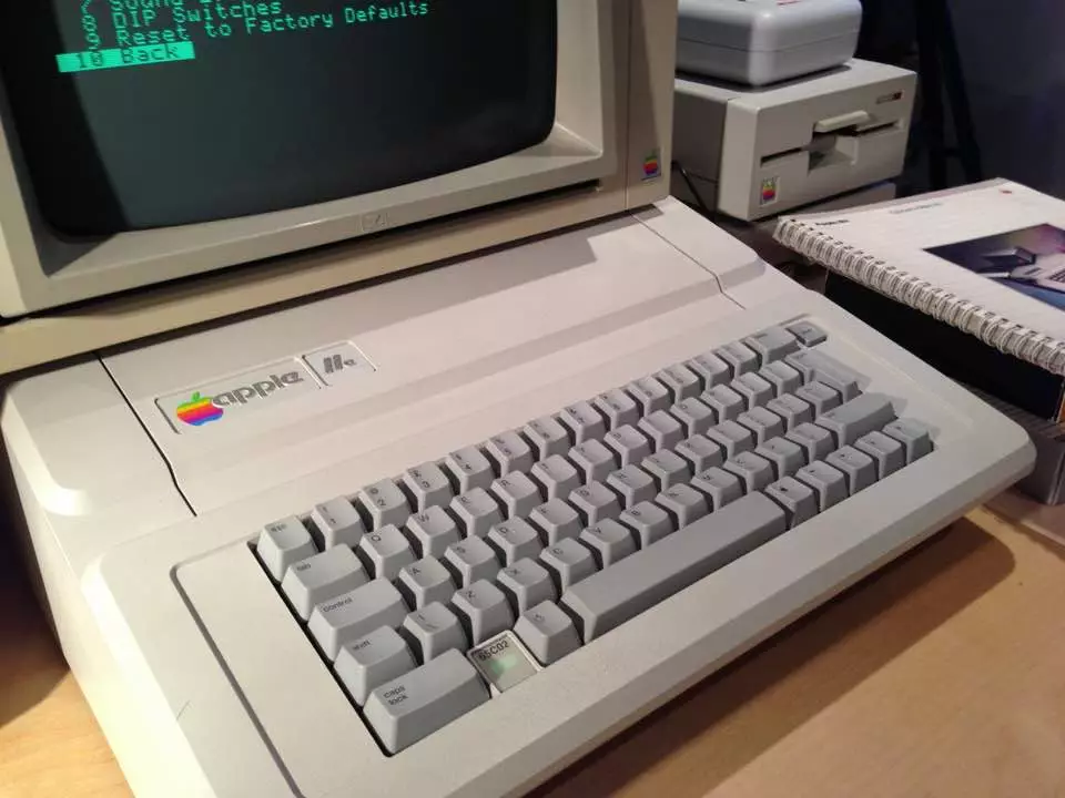 Apple IIe 1983 года выпуска