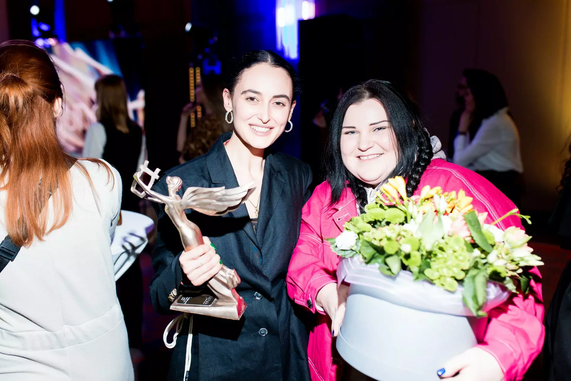 Alina Pash и Alyona Alyona на церемонии оглашеня первых победителей YUNA 2019