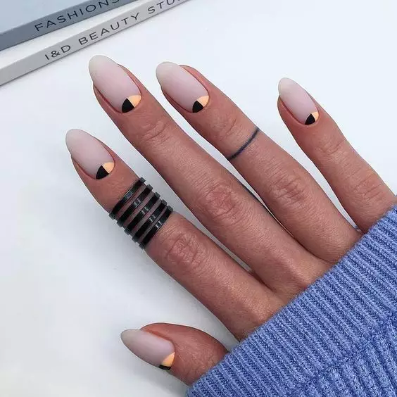 Матовые ногти: красивые идеи с фото