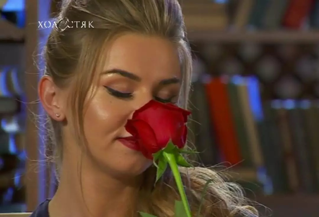 "Холостяк 9": Наталья получила розу до основной церемонии