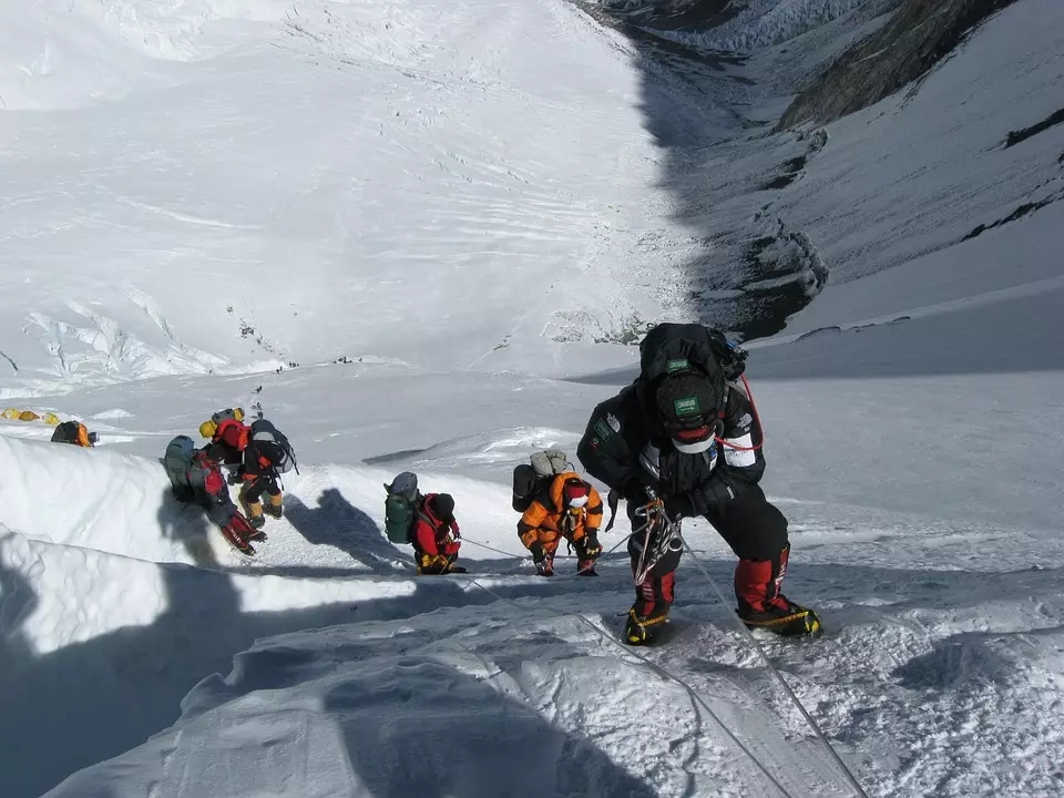 Танення льодовиків вплине на сходження туристів 