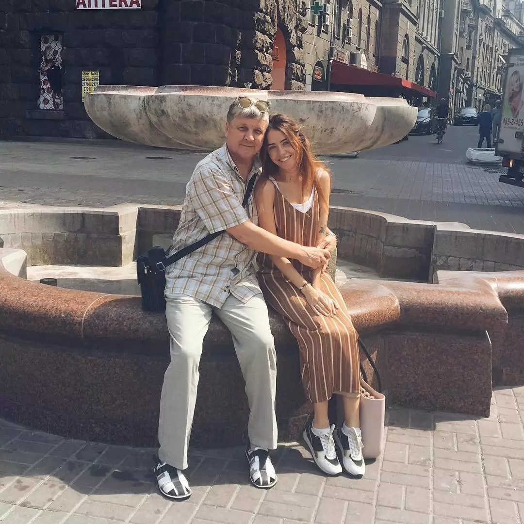 Надя Дорофеева с отцом