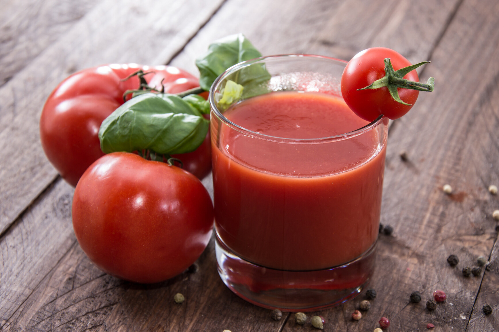 Как приготовить вкусный томатный сок на зиму в домашних условиях через соковыжималку