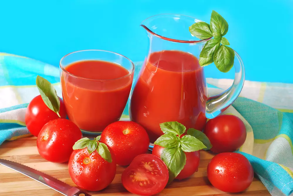 Как приготовить томатный сок на зиму: простые рецепты и полезные советы