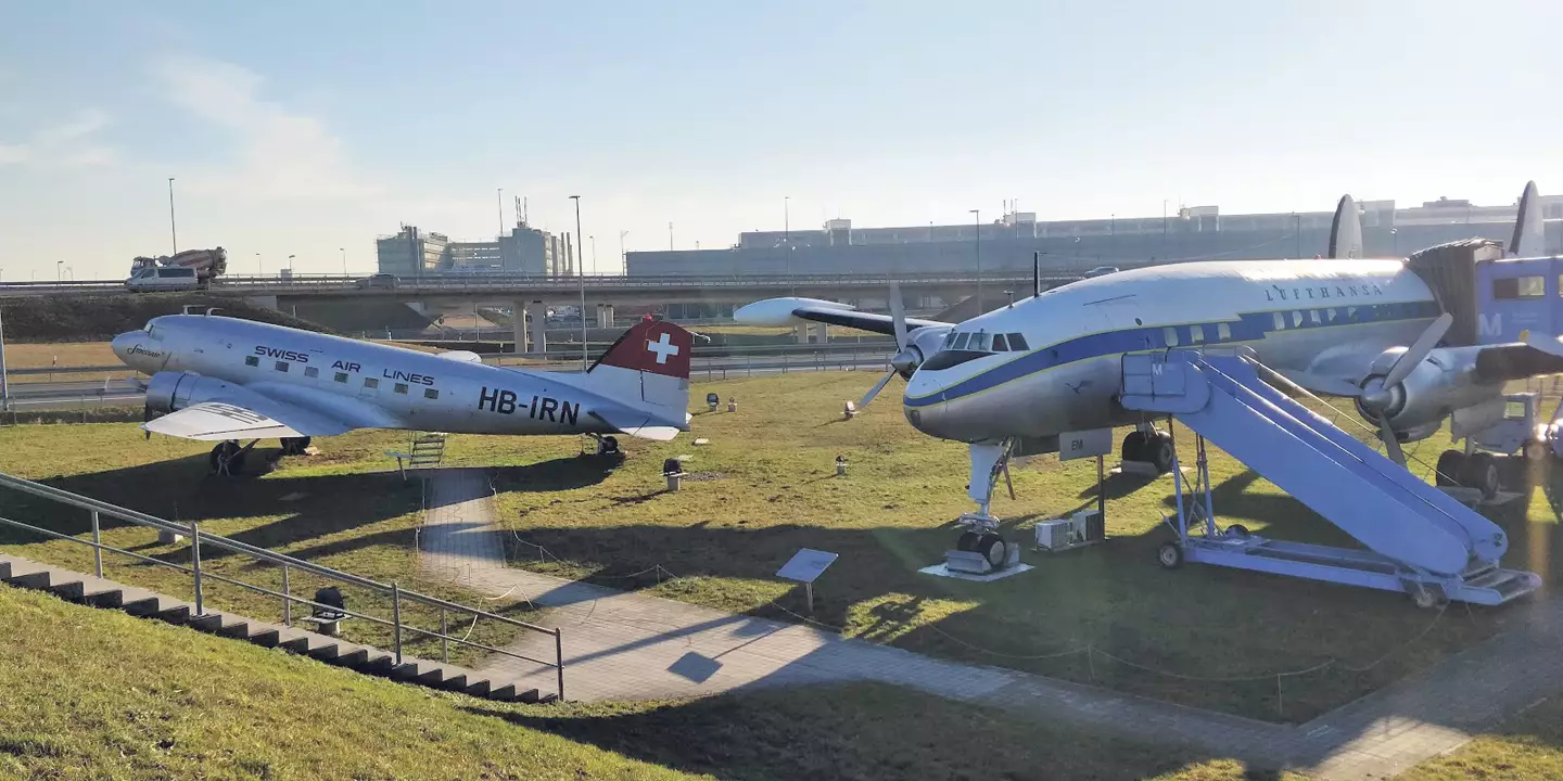 Музей авиации. В Парке для посетителей есть несколько старых самолетов, доступных к осмотру. Фото: Munich Airport