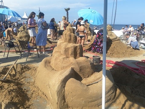 В Одессе прошел фестиваль песочных скульптур | Фото: Виктор Борисенко, Сегодня
