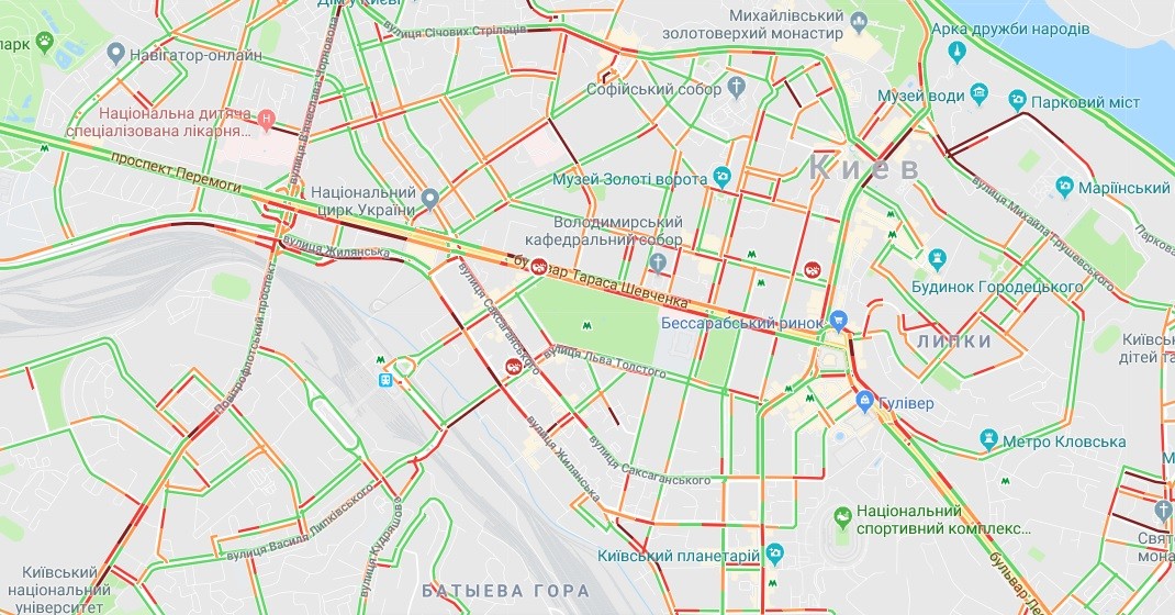 Киев остановился в масштабных пробках