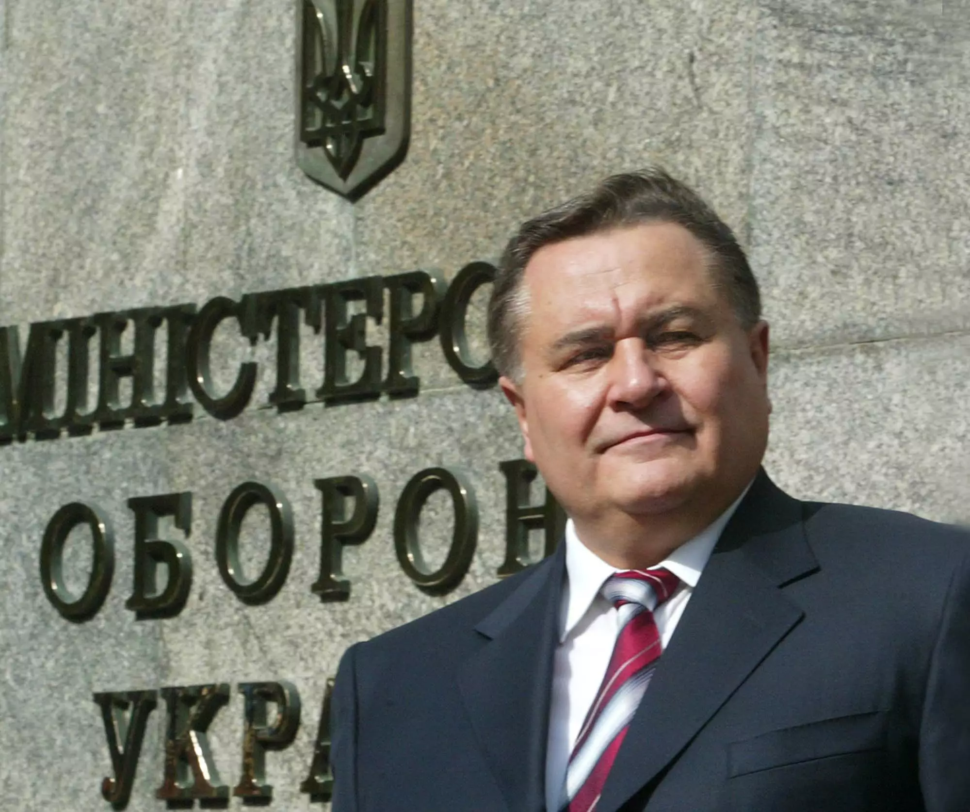 З поста глави Міноборони Євген Марчук пішов після скандалу з вибухами на артилерійських складах